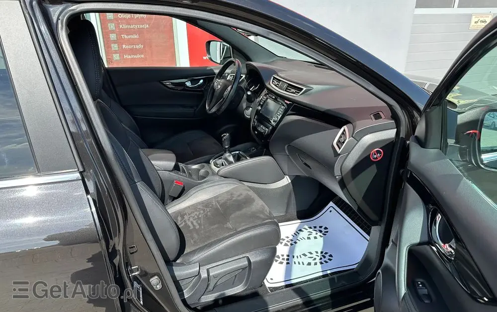 NISSAN Qashqai 1.6 DIG-T Tekna+