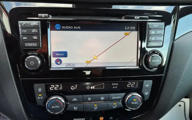 NISSAN Qashqai 1.6 DIG-T Tekna+