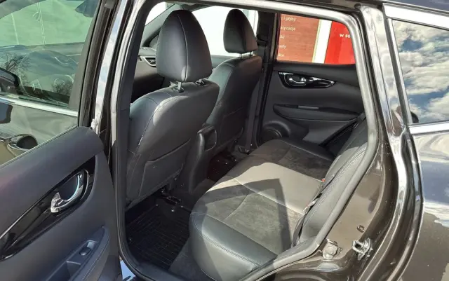 NISSAN Qashqai 1.6 DIG-T Tekna+