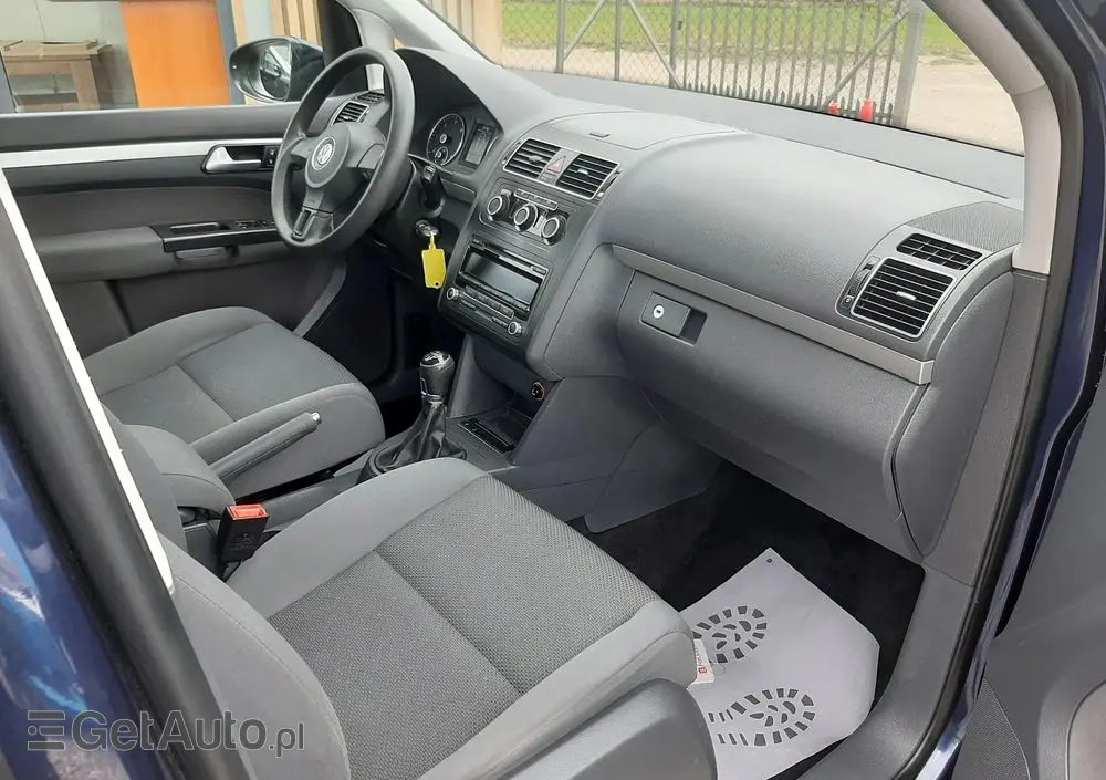 VOLKSWAGEN Touran 1.6 TDI DPF BlueMotion Technology Comfortline
