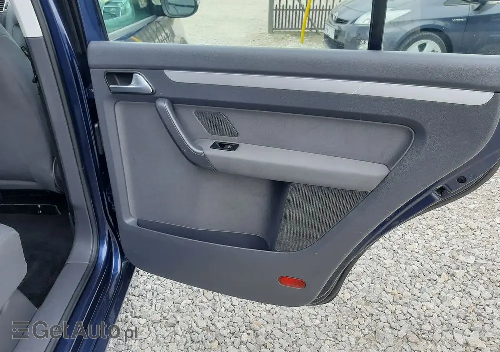 VOLKSWAGEN Touran 1.6 TDI DPF BlueMotion Technology Comfortline