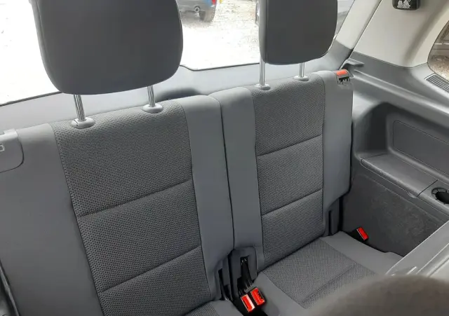 VOLKSWAGEN Touran 1.6 TDI DPF BlueMotion Technology Comfortline