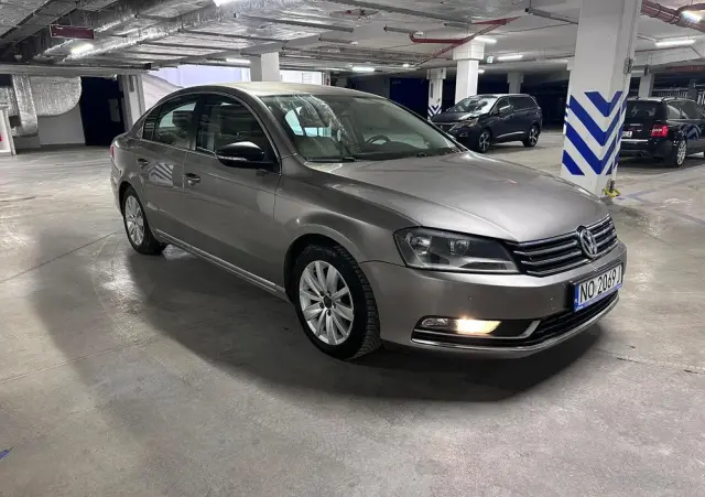 VOLKSWAGEN Passat 2.0 TDI Comfortline