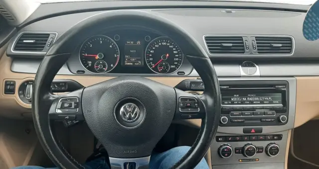 VOLKSWAGEN Passat 2.0 TDI Comfortline