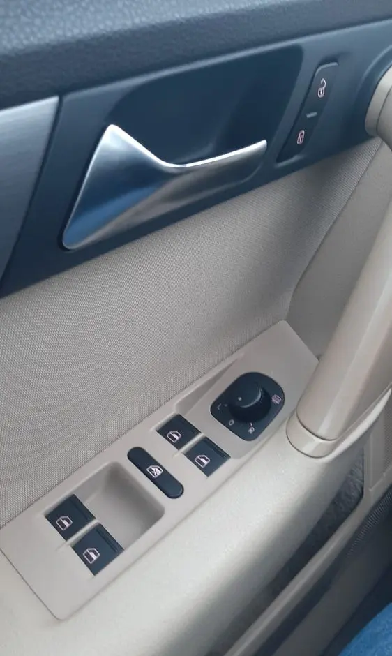 VOLKSWAGEN Passat 2.0 TDI Comfortline