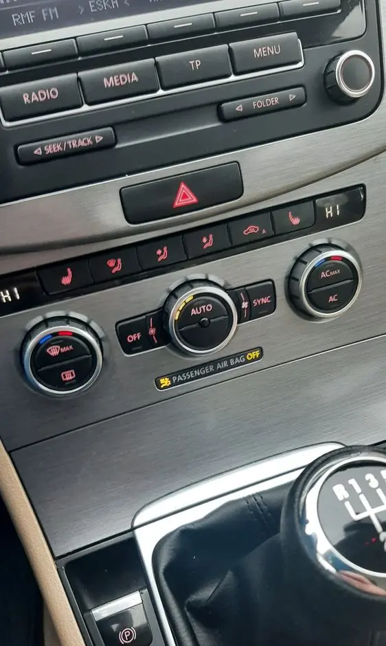 VOLKSWAGEN Passat 2.0 TDI Comfortline