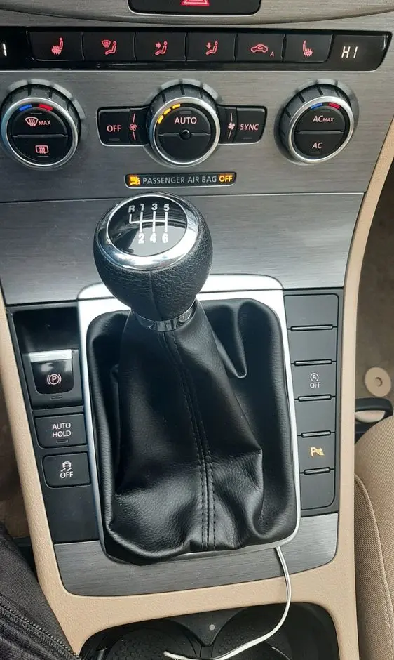 VOLKSWAGEN Passat 2.0 TDI Comfortline