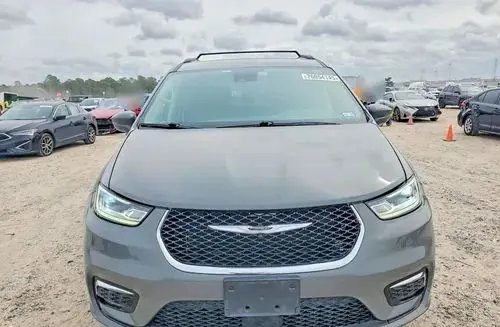 CHRYSLER Pacifica 