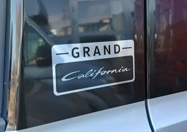 VOLKSWAGEN Grand California 600 DMC 2.0 TDI Automat 