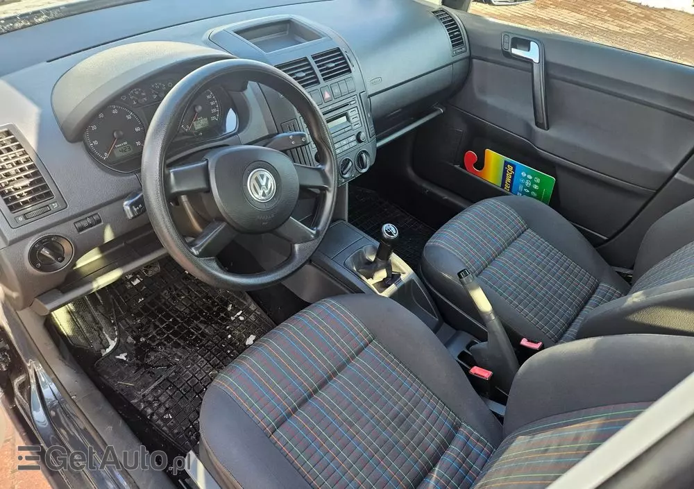 VOLKSWAGEN Polo 1.2 Special