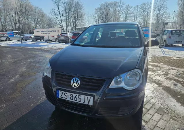 VOLKSWAGEN Polo 1.2 Special