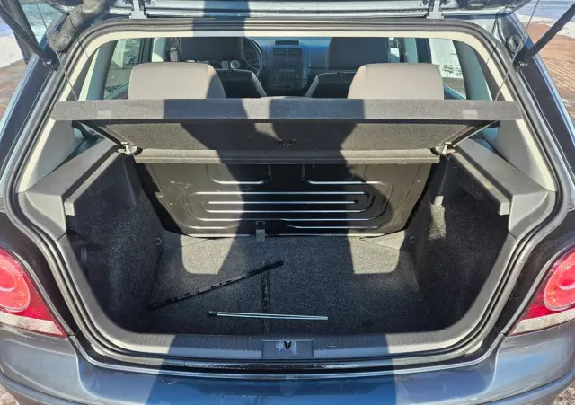 VOLKSWAGEN Polo 1.2 Special