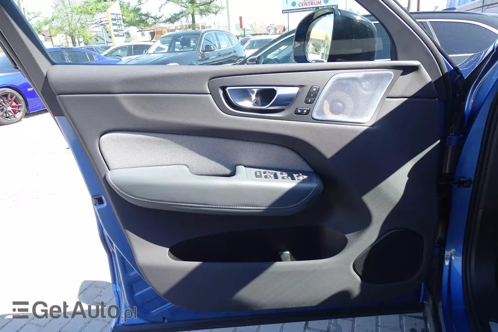 VOLVO XC 60 R-Design AWD Getr
