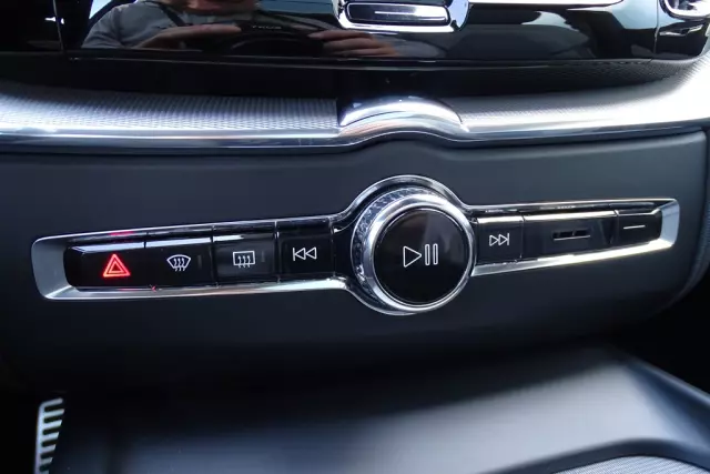 VOLVO XC 60 R-Design AWD Getr