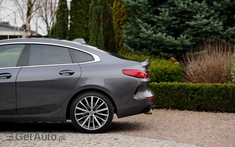 BMW Seria 2 225i xDrive Sport-Aut