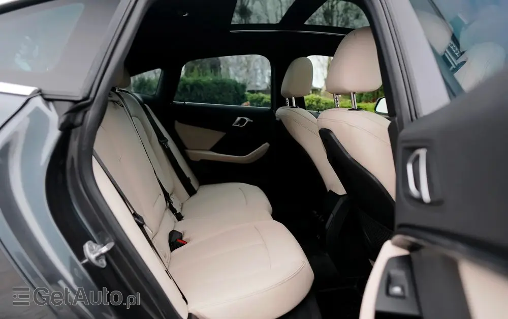 BMW Seria 2 225i xDrive Sport-Aut