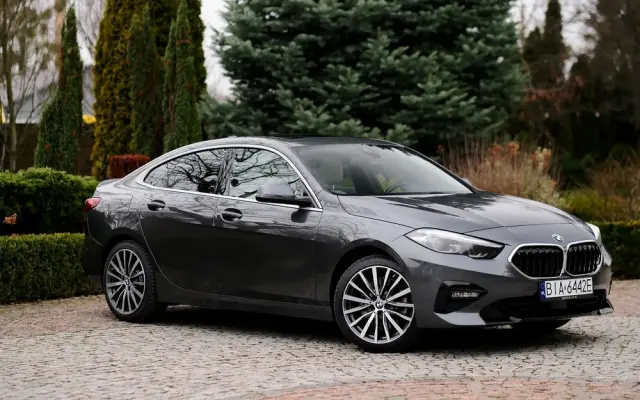 BMW Seria 2 225i xDrive Sport-Aut