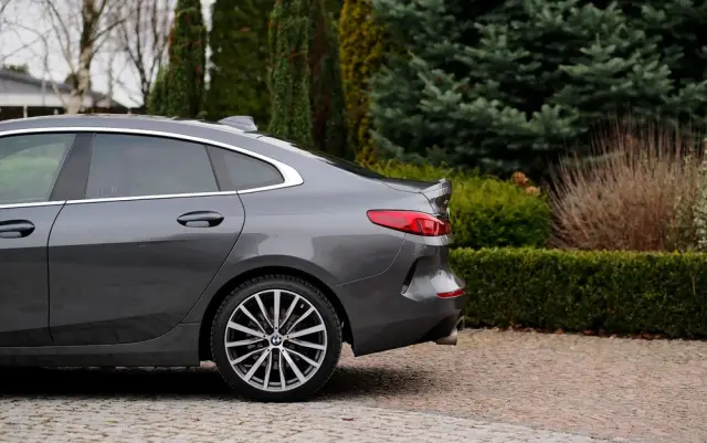 BMW Seria 2 225i xDrive Sport-Aut