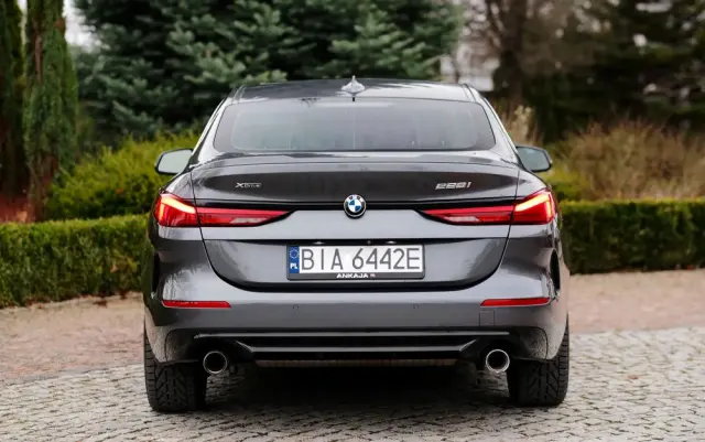 BMW Seria 2 225i xDrive Sport-Aut