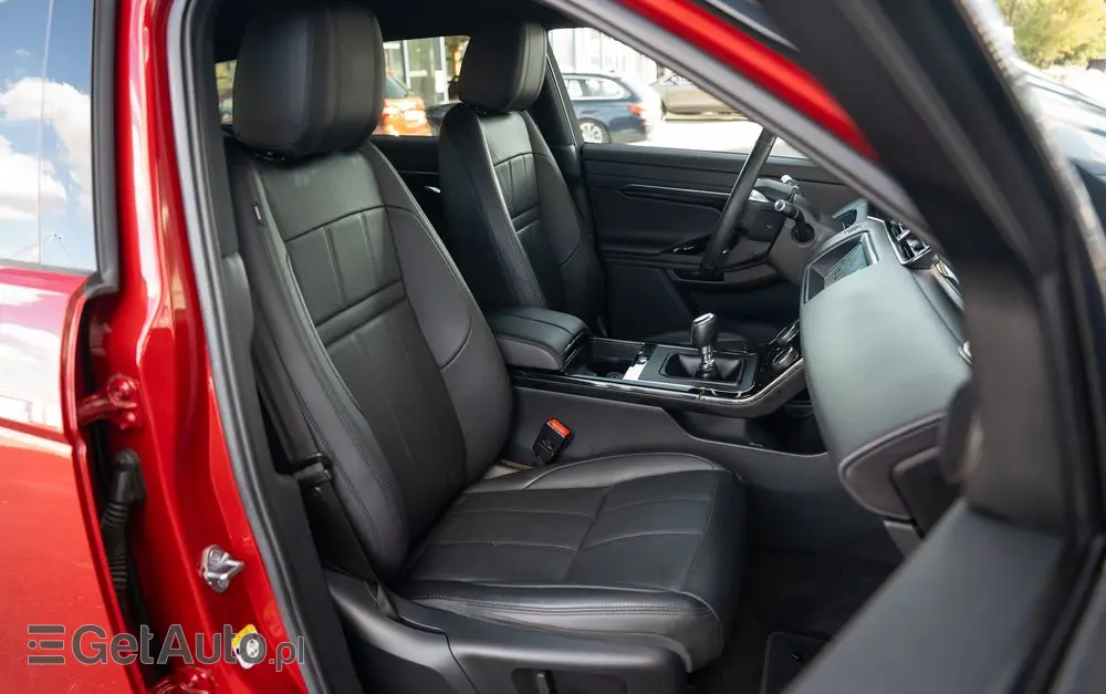 LAND ROVER Range Rover Evoque 2.0 D150 R-Dynamic