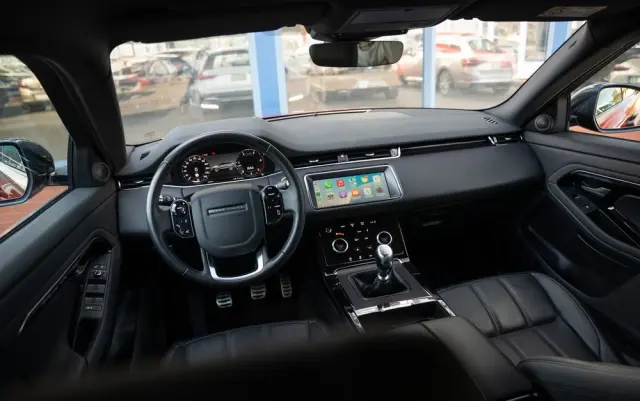 LAND ROVER Range Rover Evoque 2.0 D150 R-Dynamic