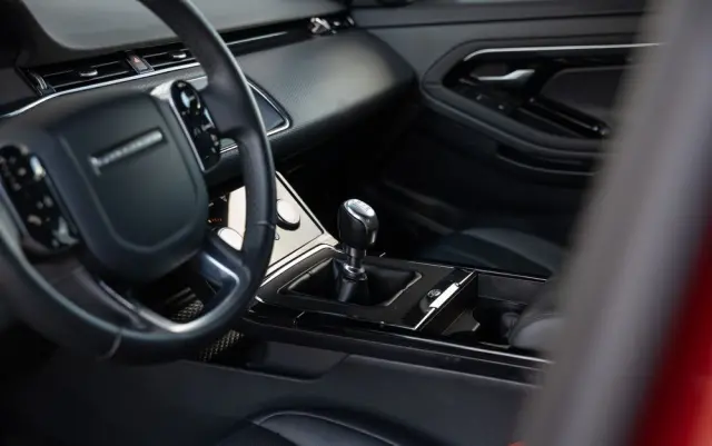 LAND ROVER Range Rover Evoque 2.0 D150 R-Dynamic