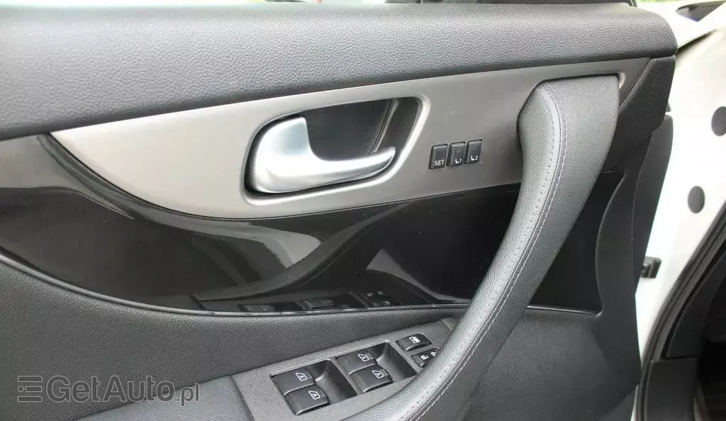 INFINITI QX70 3.0D V6 (238 KM) Automatic AWD
