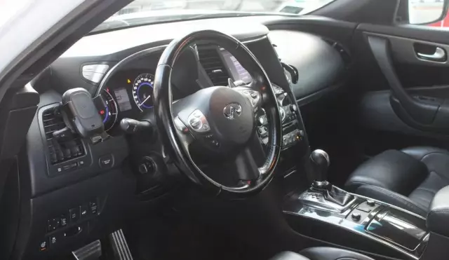 INFINITI QX70 3.0D V6 (238 KM) Automatic AWD