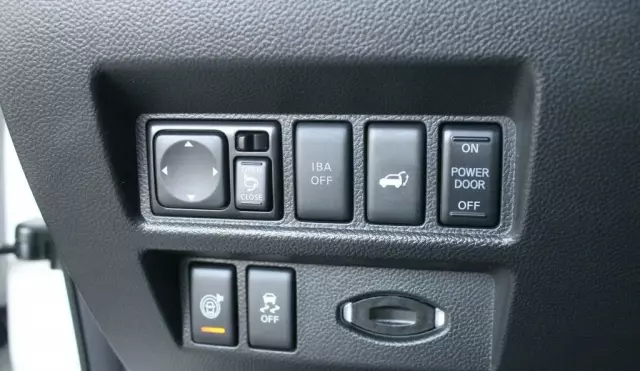 INFINITI QX70 3.0D V6 (238 KM) Automatic AWD