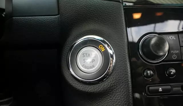 INFINITI QX70 3.0D V6 (238 KM) Automatic AWD