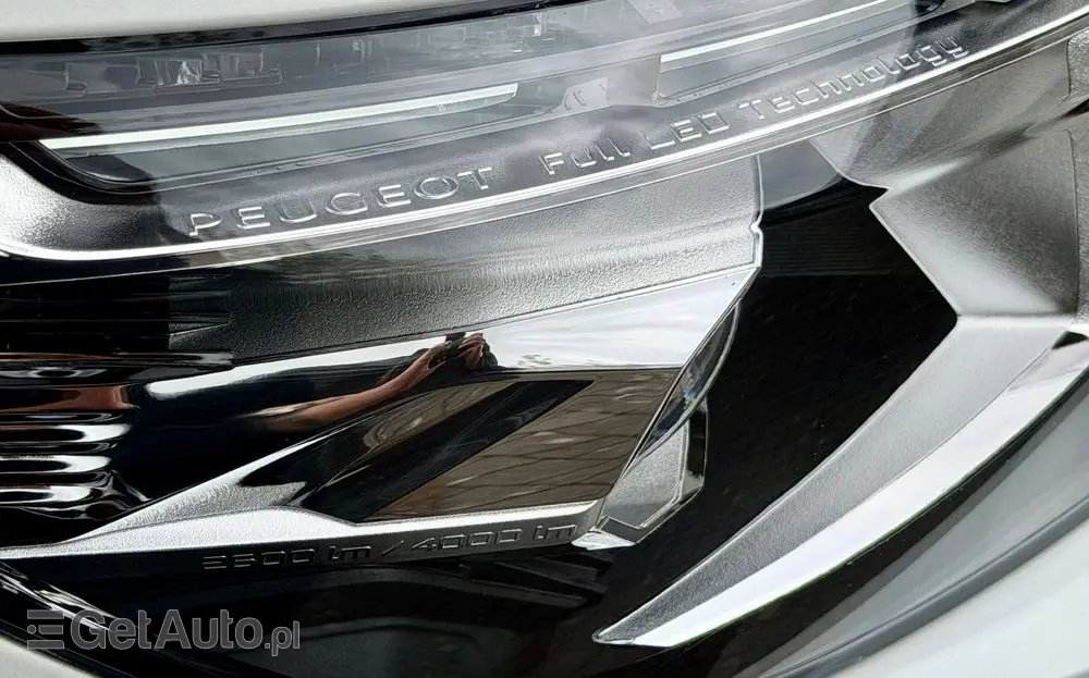 PEUGEOT 5008 BlueHDi 180 EAT6 GT