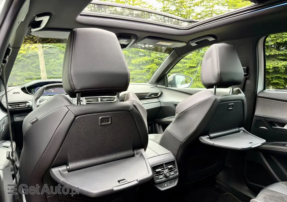 PEUGEOT 5008 BlueHDi 180 EAT6 GT