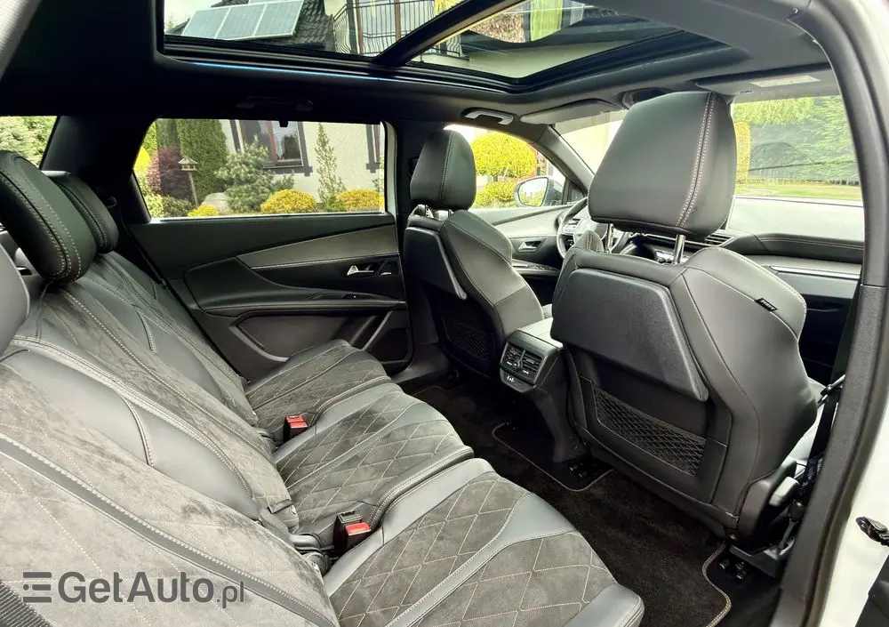 PEUGEOT 5008 BlueHDi 180 EAT6 GT