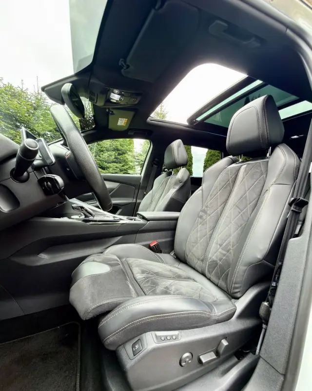 PEUGEOT 5008 BlueHDi 180 EAT6 GT