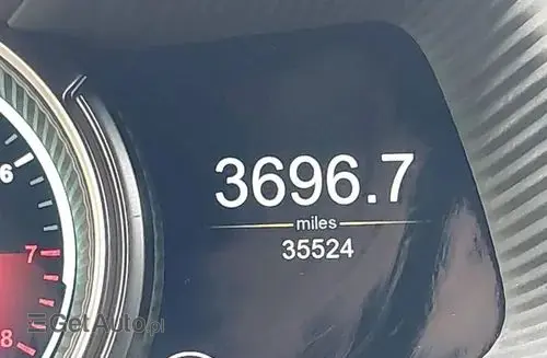 ASTON MARTIN DB11 