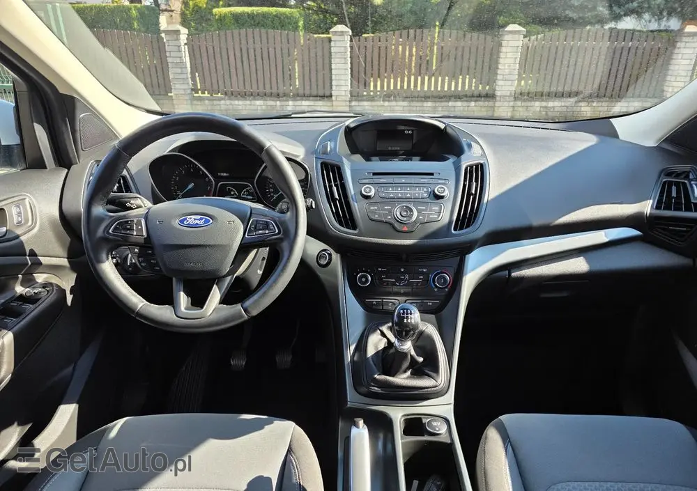 FORD Kuga 1.5 EcoBoost 2x4 Cool & Connect