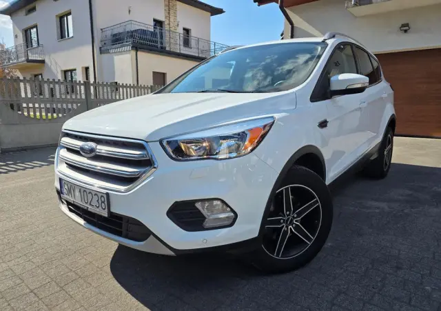 FORD Kuga 1.5 EcoBoost 2x4 Cool & Connect