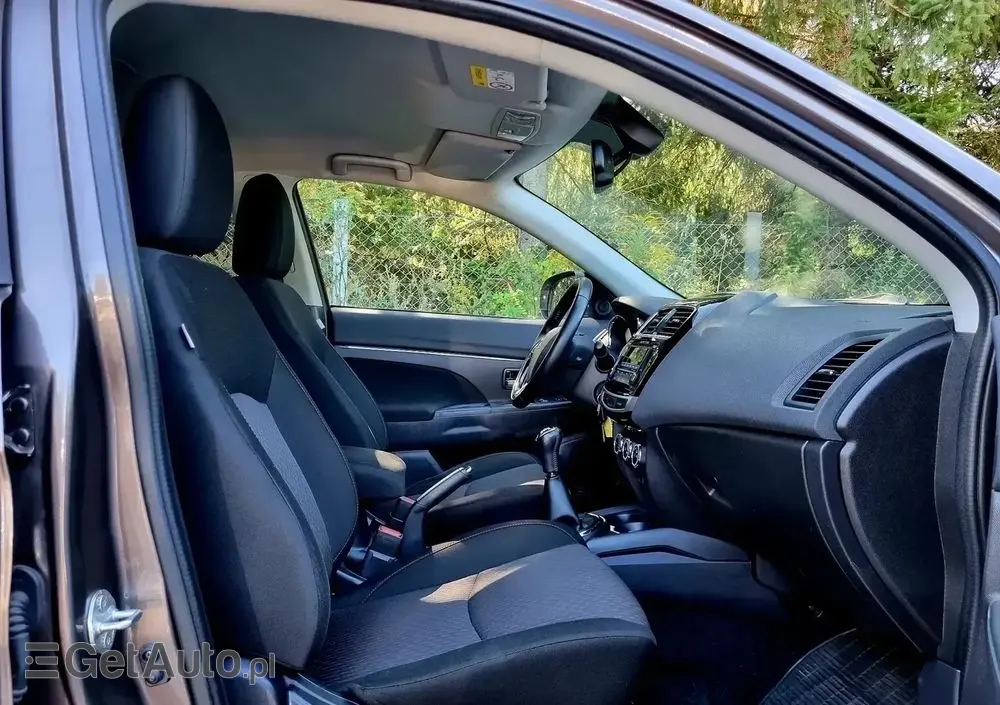 MITSUBISHI ASX 1.6 Invite