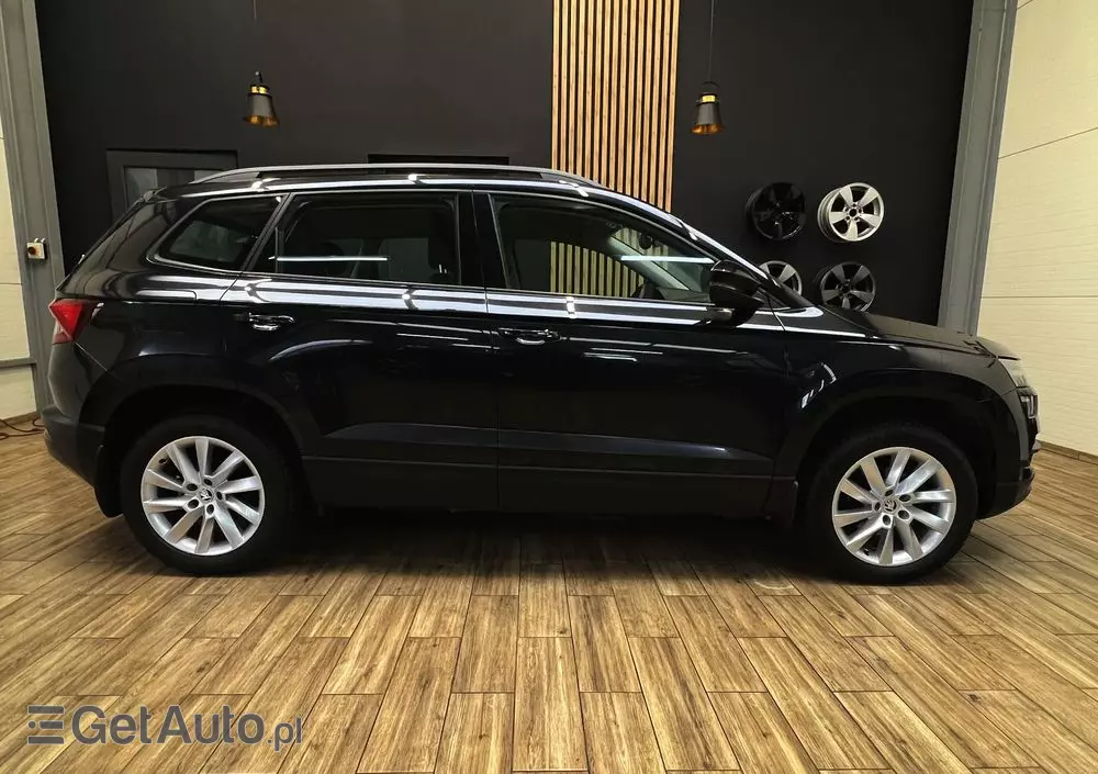 SKODA Karoq 1.6 TDI SCR DSG Ambition