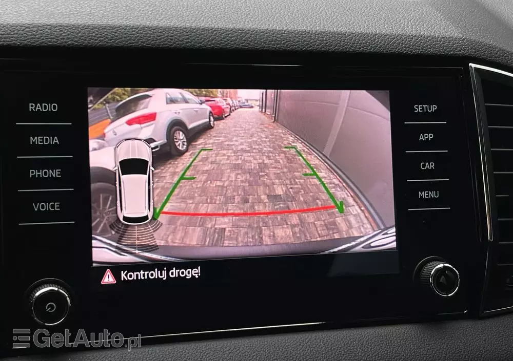 SKODA Karoq 1.6 TDI SCR DSG Ambition