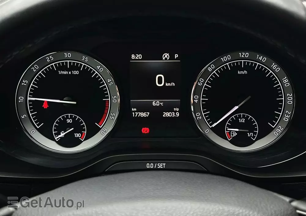 SKODA Karoq 1.6 TDI SCR DSG Ambition