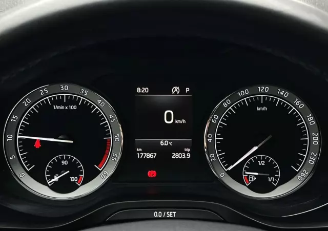 SKODA Karoq 1.6 TDI SCR DSG Ambition