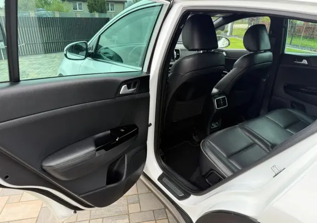 KIA Sportage 1.6 T-GDI GT Line 4WD DCT
