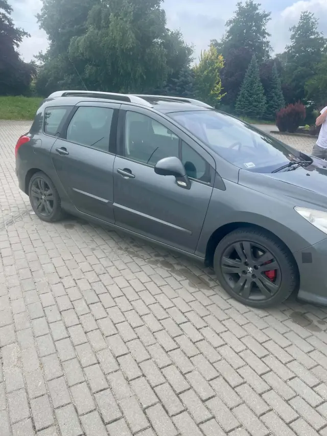 PEUGEOT 308 Premium 150