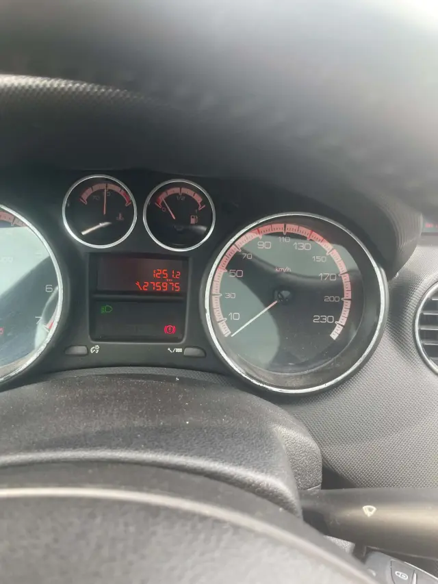 PEUGEOT 308 Premium 150