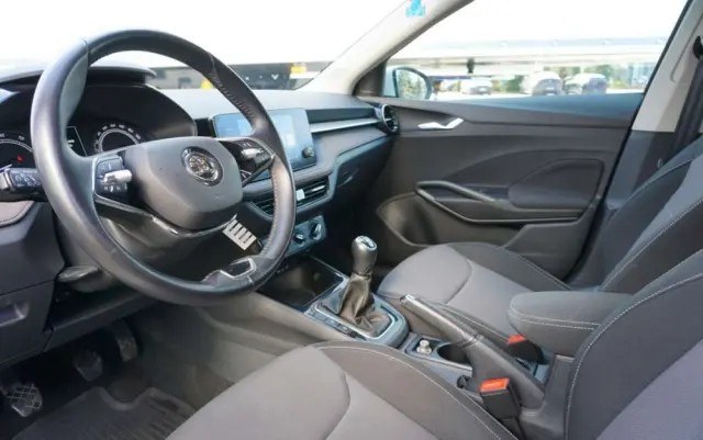 SKODA Fabia 1.0 Ambition