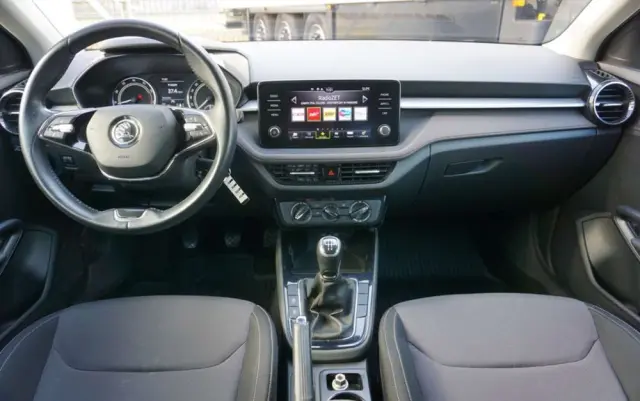 SKODA Fabia 1.0 Ambition