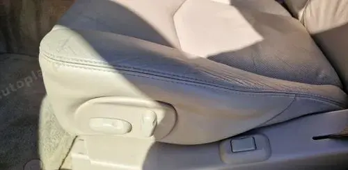 CADILLAC SRX 