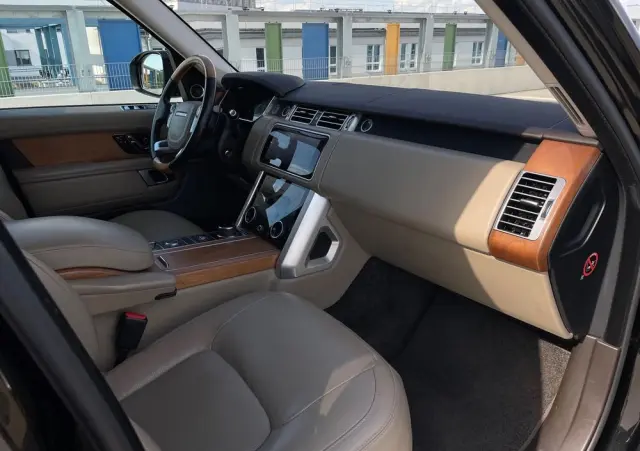 LAND ROVER Range Rover 4.4SD V8 Vogue EU6