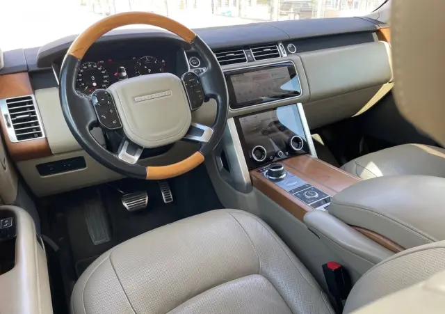 LAND ROVER Range Rover 4.4SD V8 Vogue EU6